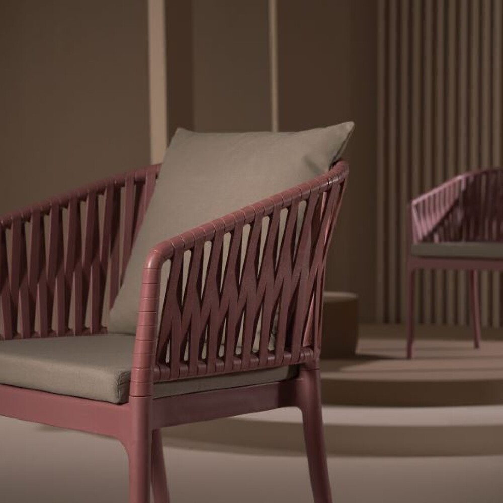 Plastová židle PORTOFINO ARMCHAIR