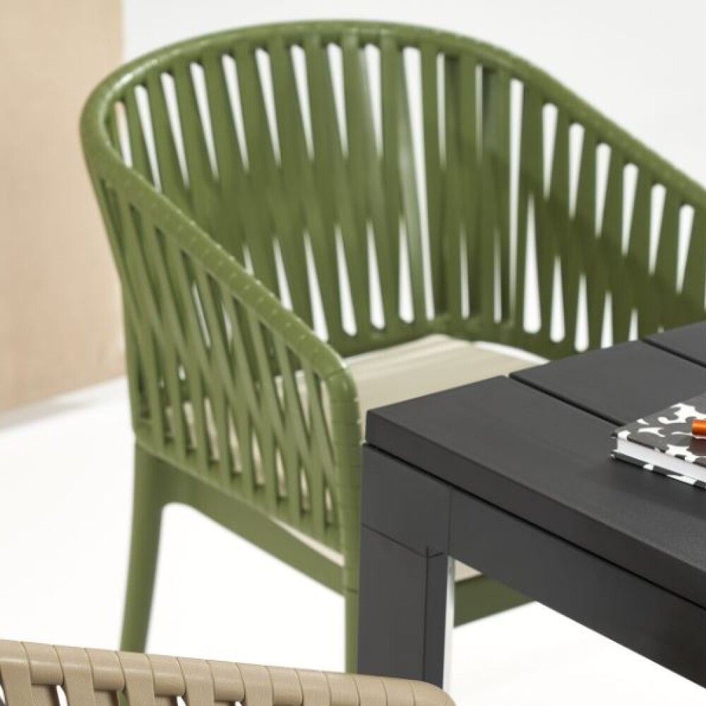 Plastová židle PORTOFINO ARMCHAIR
