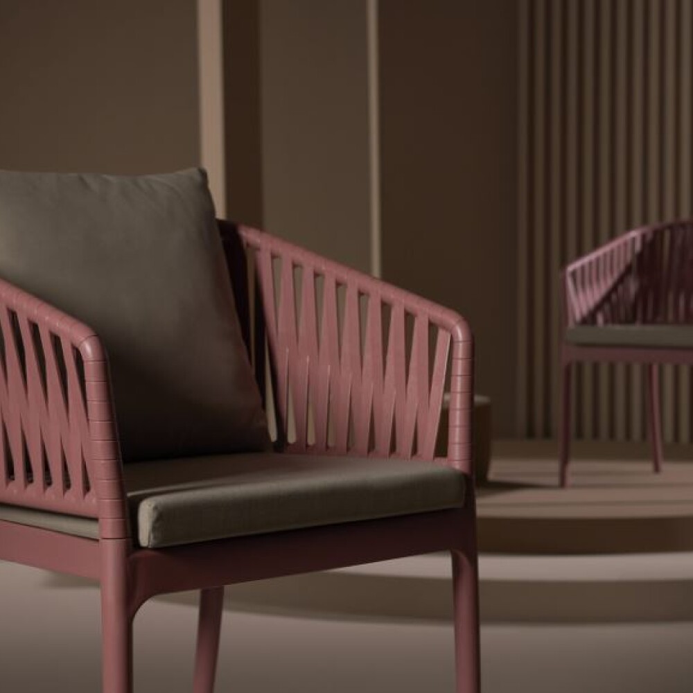 Plastová židle PORTOFINO ARMCHAIR