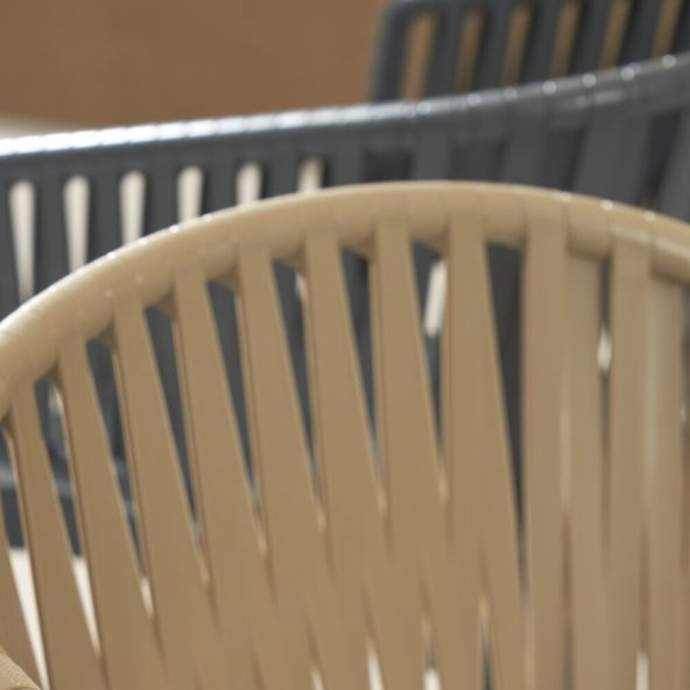 Plastová židle PORTOFINO ARMCHAIR